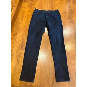 Woman’s Max studio skinny jeans size 8